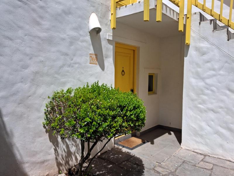 2 Bedroom Property for Sale in Mykonos Western Cape